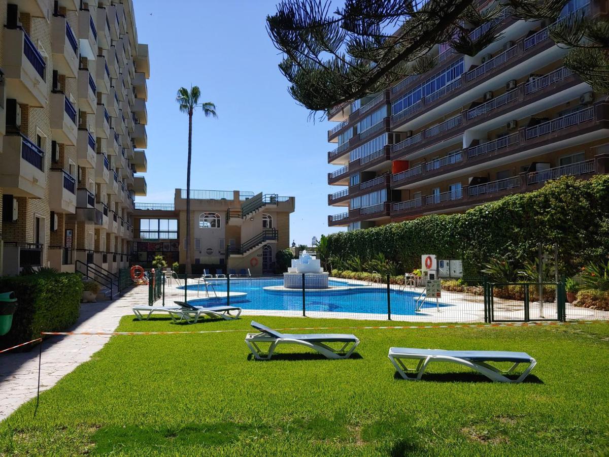 Apartamento 315 En Paseo Maritimo 96 فوينخيرولا المظهر الخارجي الصورة