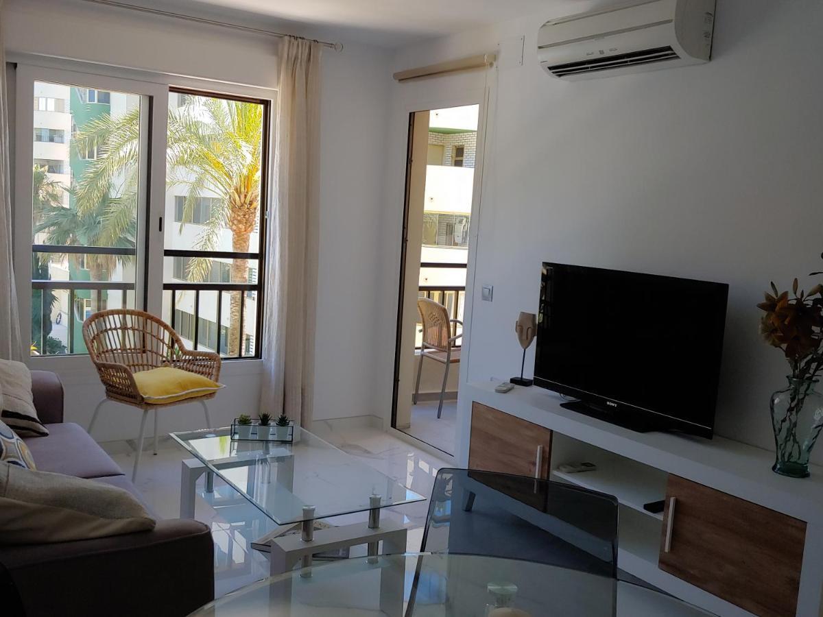 Apartamento 315 En Paseo Maritimo 96 فوينخيرولا المظهر الخارجي الصورة