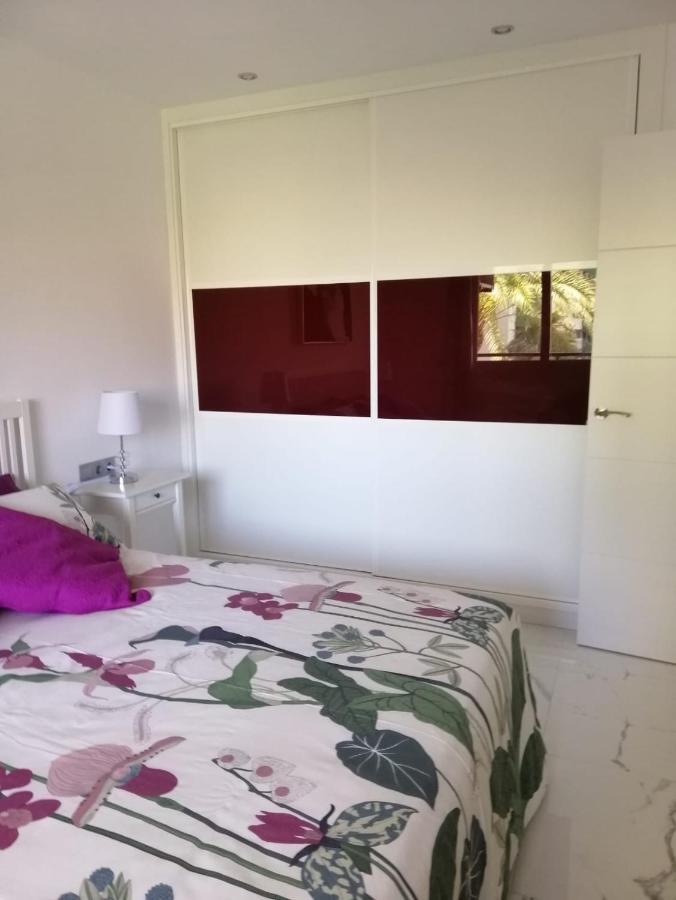 Apartamento 315 En Paseo Maritimo 96 فوينخيرولا المظهر الخارجي الصورة