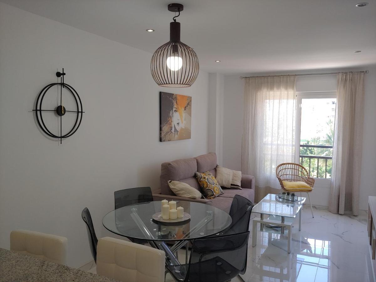 Apartamento 315 En Paseo Maritimo 96 فوينخيرولا المظهر الخارجي الصورة