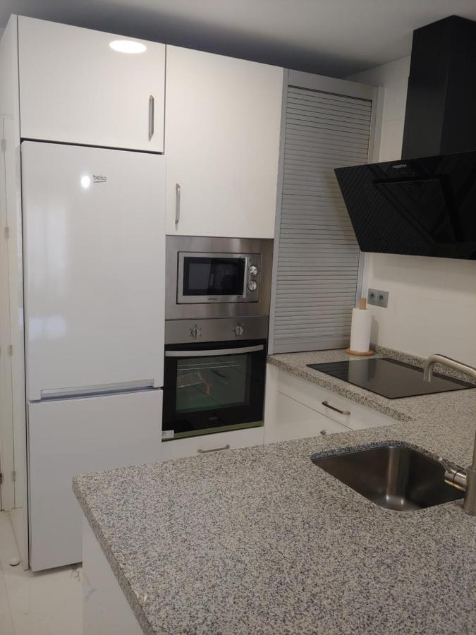 شقة Apartamento 315 En Paseo Maritimo 96 فوينخيرولا المظهر الخارجي الصورة